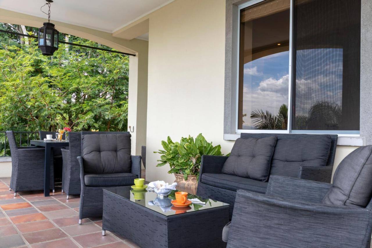 Hôtel Boutique Villa Toscana Atenas Extérieur photo
